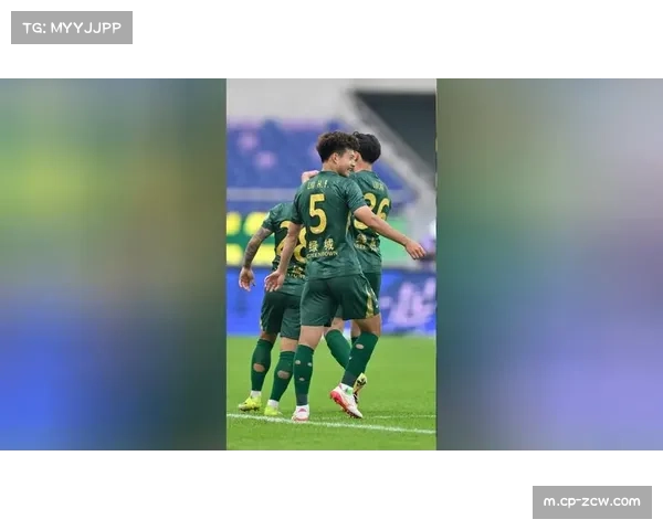 浙江队传控体系升级 米特里策王钰栋领衔青春风暴